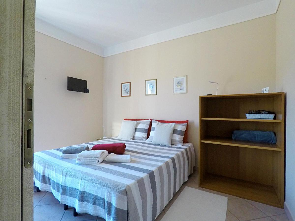 Bed & Breakfast Ajo A Casa Castelsardo Exterior photo