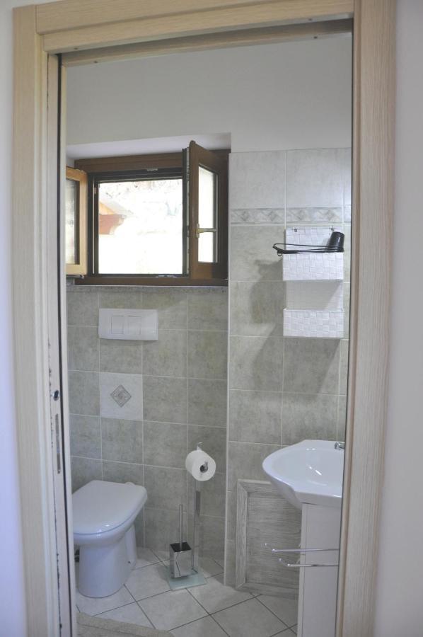 Bed & Breakfast Ajo A Casa Castelsardo Exterior photo