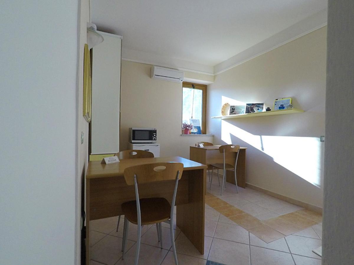 Bed & Breakfast Ajo A Casa Castelsardo Exterior photo