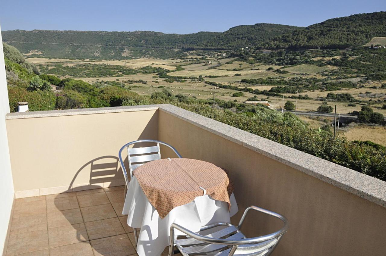 Bed & Breakfast Ajo A Casa Castelsardo Exterior photo